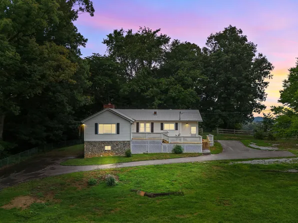 374 Old Ridge Ln, Greeneville, TN 37745