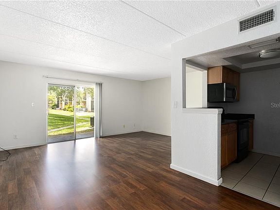 5th image of 131 Lewfield Cir #131