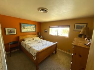 52051 Skyview Ln, Morongo Valley, CA 92256