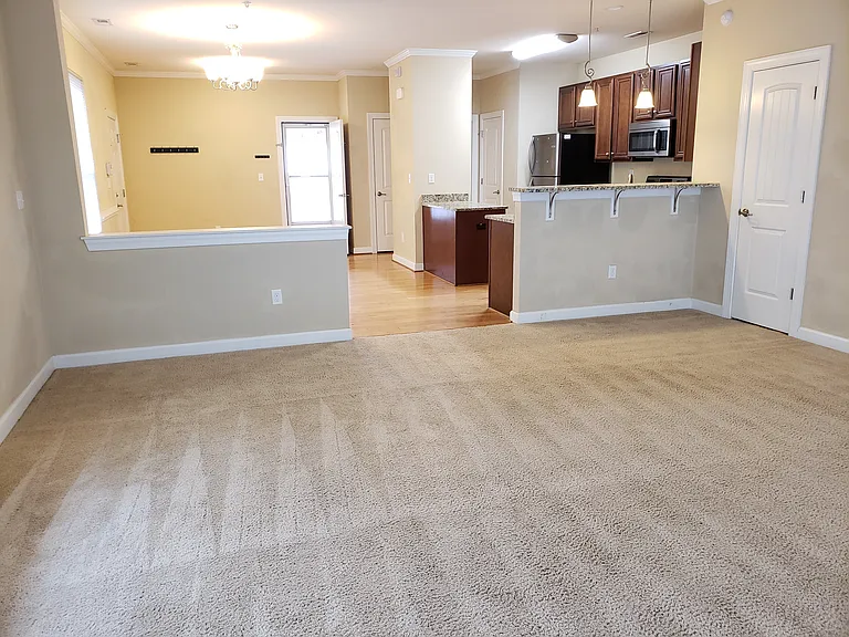 721 Albertine Ct — Photo 10