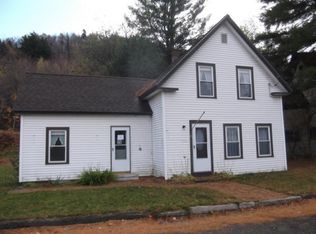 10 Spring St, Colebrook, NH 03576