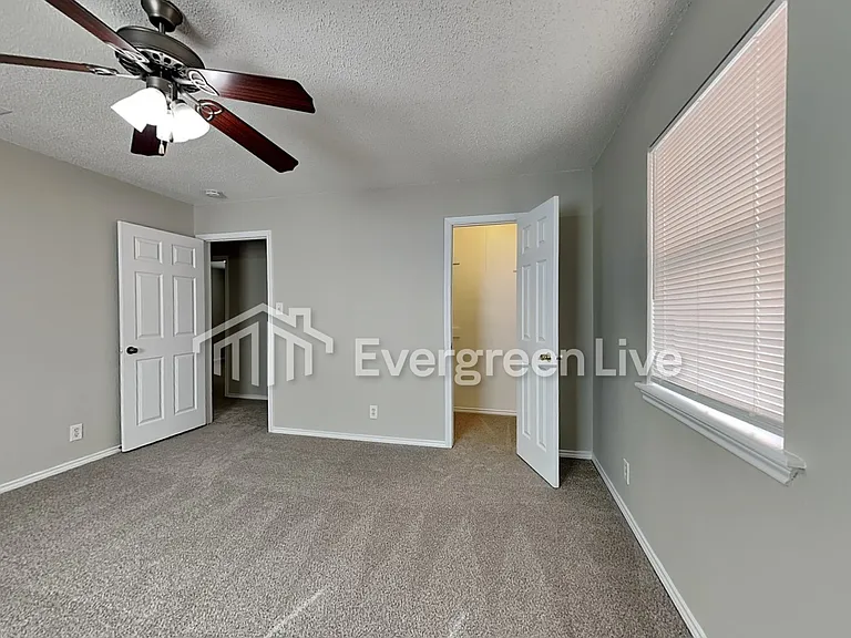 408 Saw Mill Rd — Photo 7