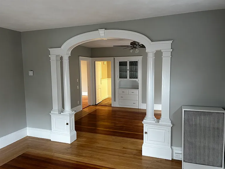 17 Green St #2 — Photo 16