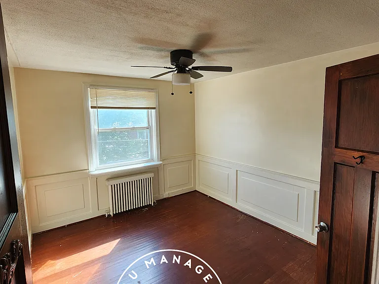 4329 Shamrock Ave — Photo 15