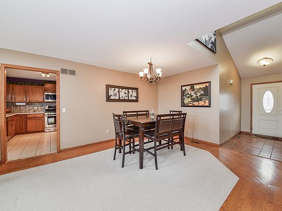 2nd image of 6590 Tealwood Dr