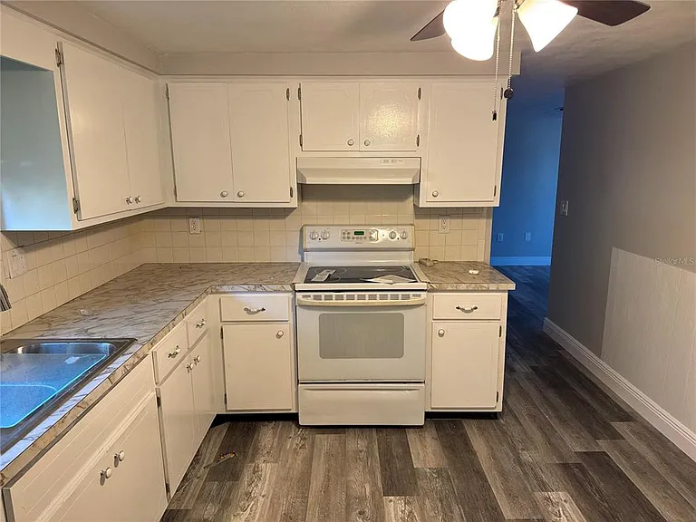 7540 Venice Dr — Photo 5