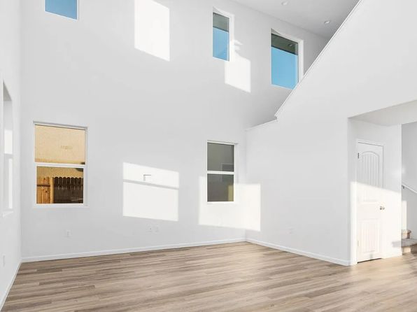 762 S Kandarian Ave, Fowler, CA 93625