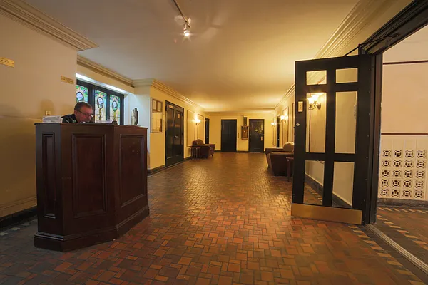 Rented by Stonecrest Realty | media 6