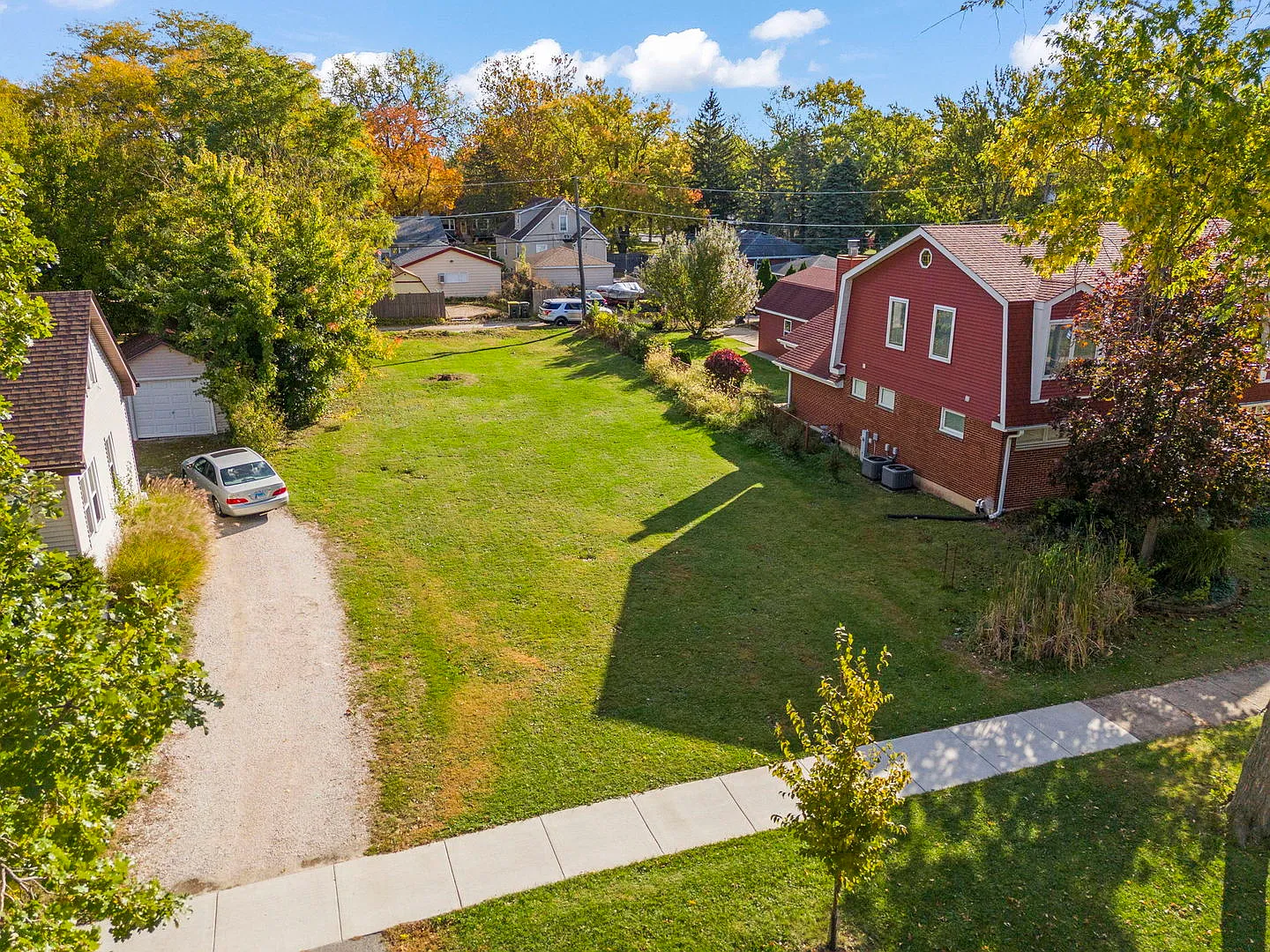 229 S Park St photo 1
