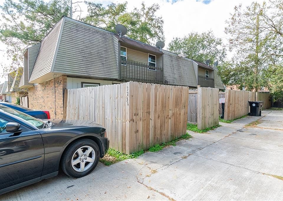 1st image of 3251 Kabel Dr