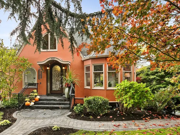 3639 Magnolia Boulevard W, Seattle, WA 98199