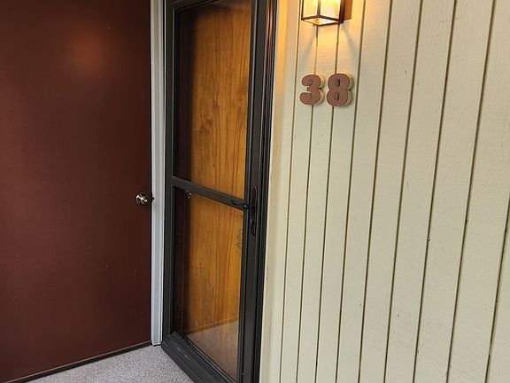 2nd image of 2 Marigold Dr Unit 38