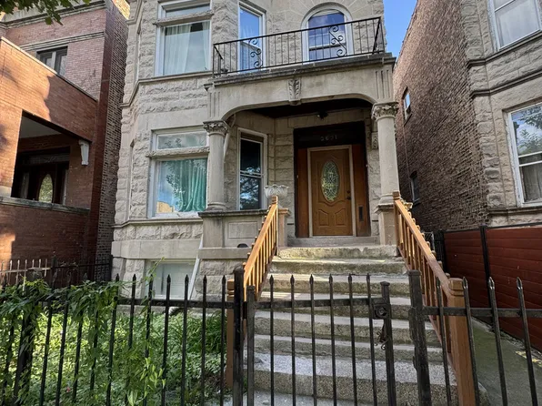 3831 W Jackson Blvd, Chicago, IL 60624