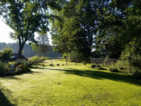 98 Nicholas Ave, Boylston, MA 01505