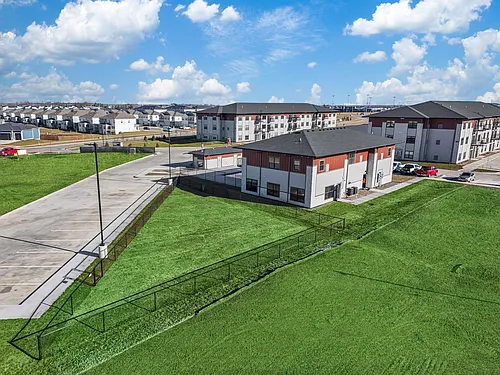 Stratford Pointe Photo 1