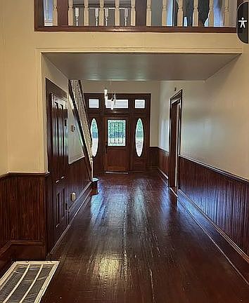4th image of 37 Planer Mill Rd