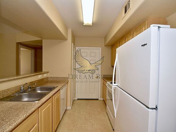 4th image of 8000 Badura Ave Unit 2189