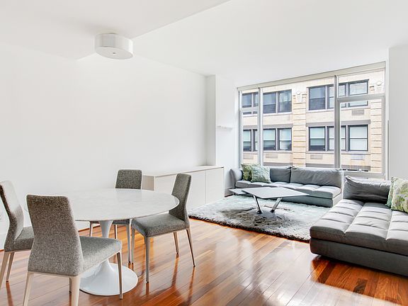 3rd image of 165 W 18th St #8A