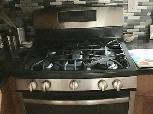 3rd image of 50 Lucas Dr