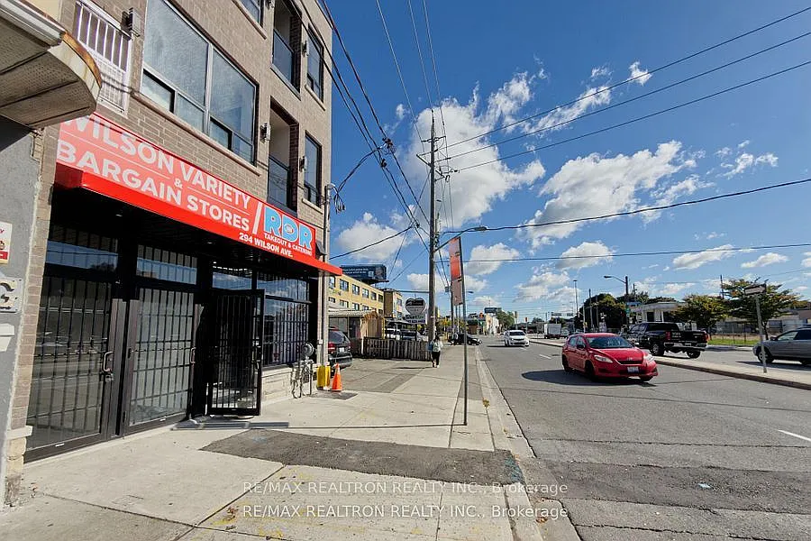 2 bed, $2,500 — Photo 2