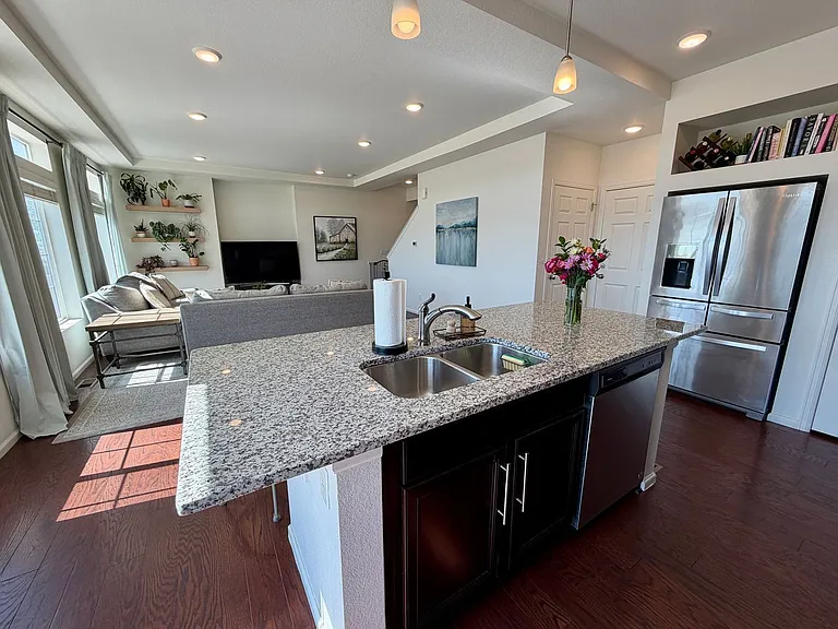 3619 Teakwood Ln — Photo 10