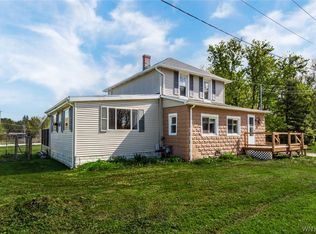 416 Detroit St, Irving, NY 14081