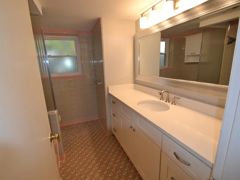 3326 Mowbray Ln #2 — Photo 11