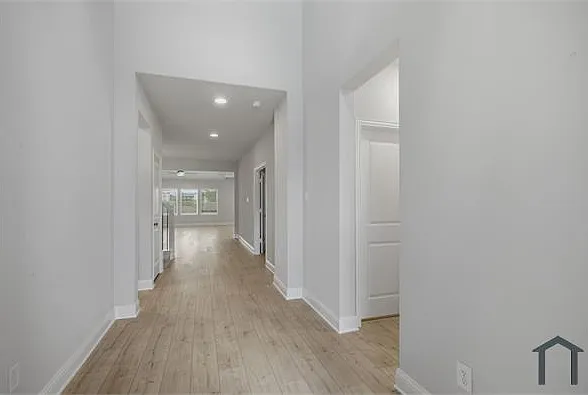 1224 Redcoat Dr — Photo 5