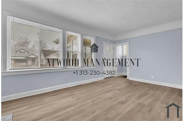 Building Photo - 13620 Tuller St