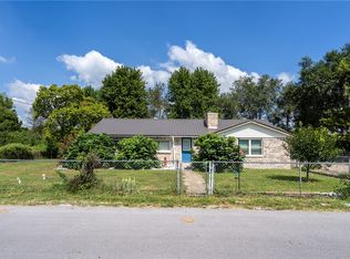 308 W Fulton St, Gentry, AR 72734