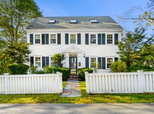 30 Spray Ave, Marblehead, MA 01945