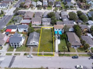 3616 Avenue S 1/2, Galveston, TX 77550