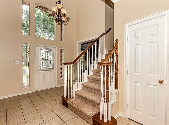 3rd image of 3821 Rockbrook Dr