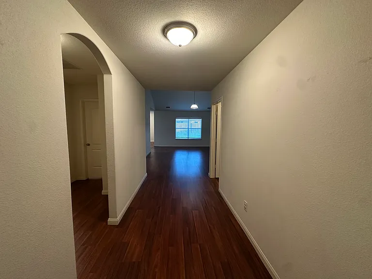 1818 Clegg St — Photo 16