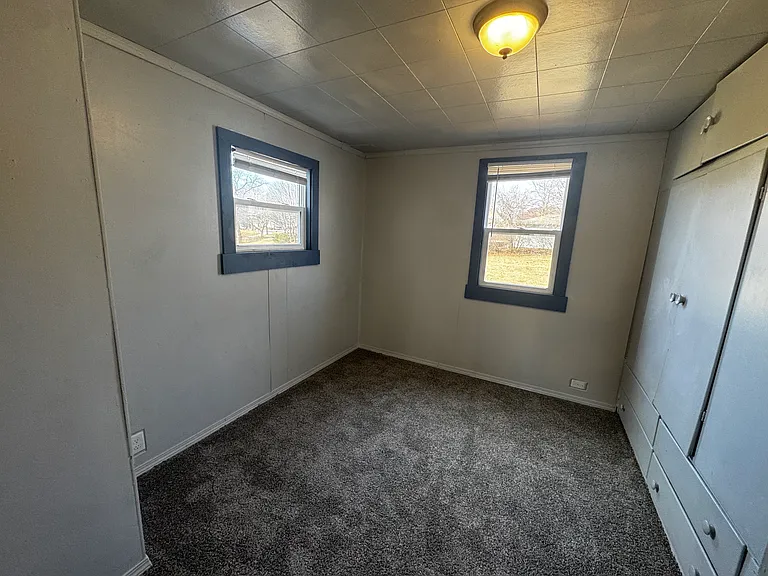 1611 Ontario Ave #1 — Photo 12
