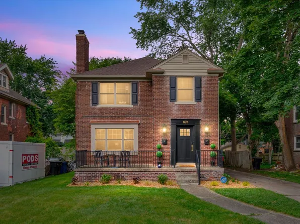 674 Alter Rd #2, Detroit, MI 48215