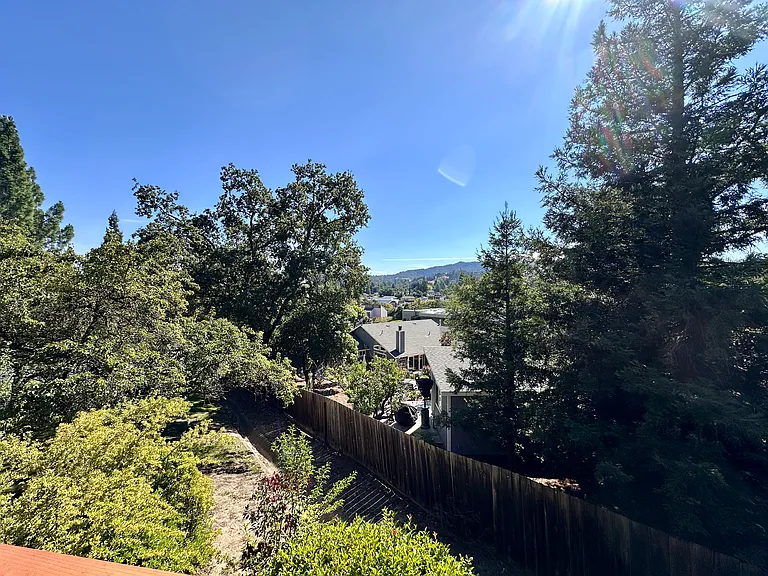 27 Bridgewater Way — Photo 4