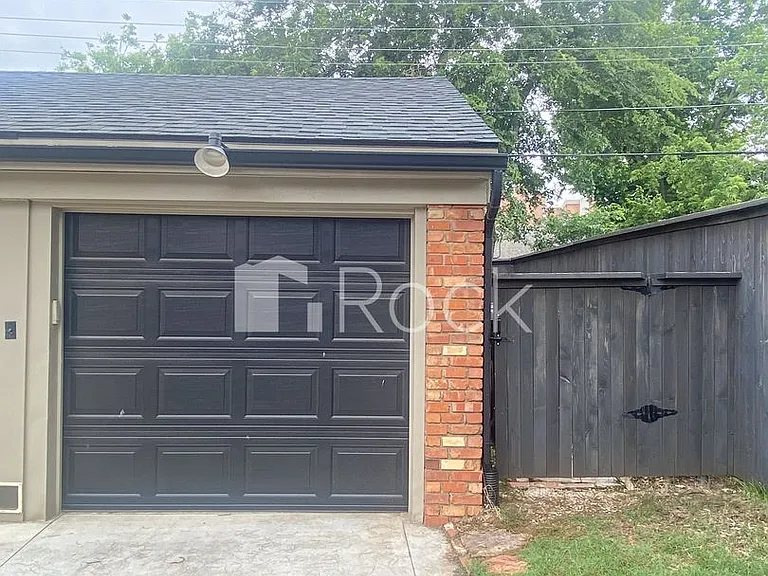 3308 NW 60th St — Photo 30