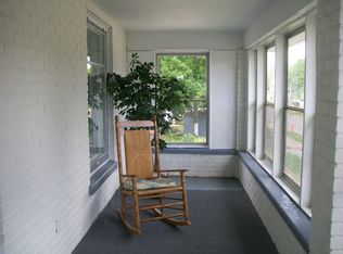 549 Division St, Huntington, IN 46750