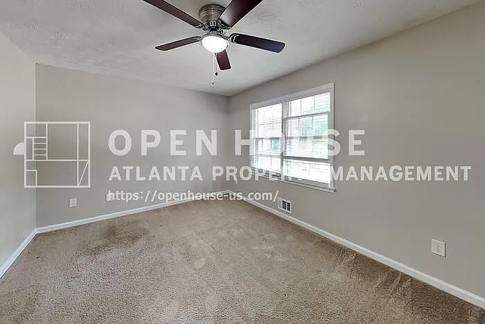 1285 Grayland Hills Dr — Photo 12