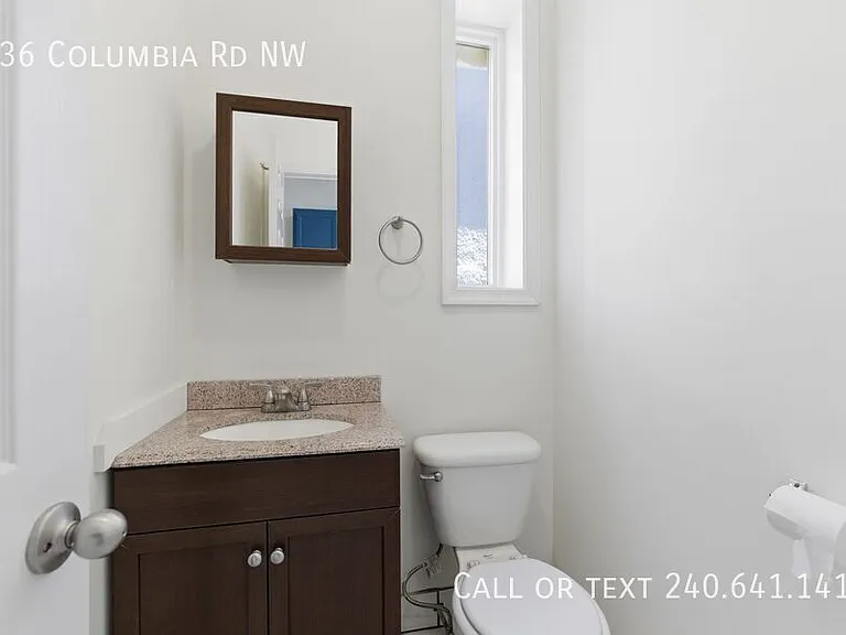 636 Columbia Rd NW — Photo 40