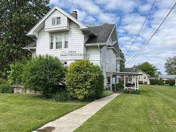 2nd image of 225 Kingston Rd #3