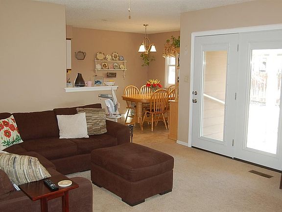 5th image of 3500 Dogwood Dr