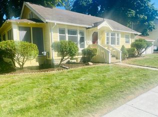 1801 Stirling Ave, Lansing, MI 48910