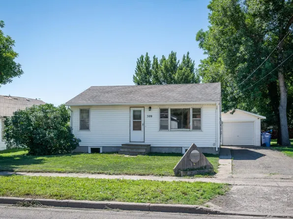 309 Chaffee Row, Beulah, ND 58523