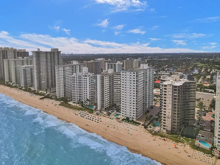 3700 Galt Ocean Dr #1215 — Photo 31