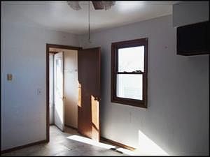 5th image of 210 N Cedar St