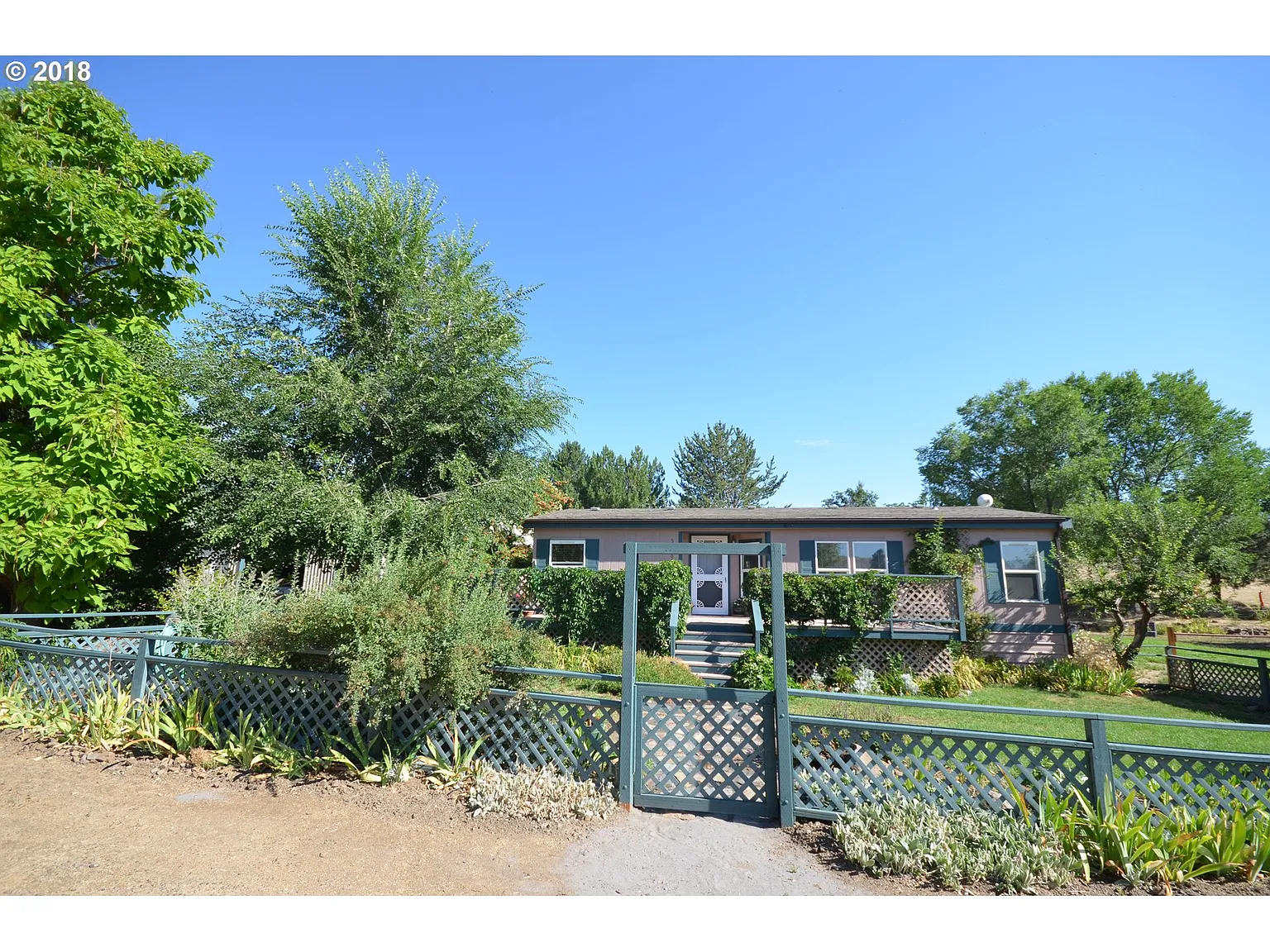57667 Tygh Valley Rd photo 1