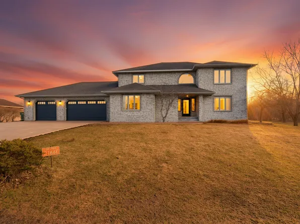 2166 E Detroit St, Superior, WI 54880