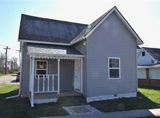 7 S Main St, Brooklyn, IN 46111